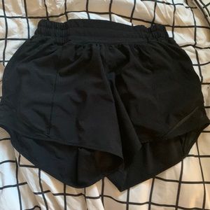 Lululemon Hotty hots